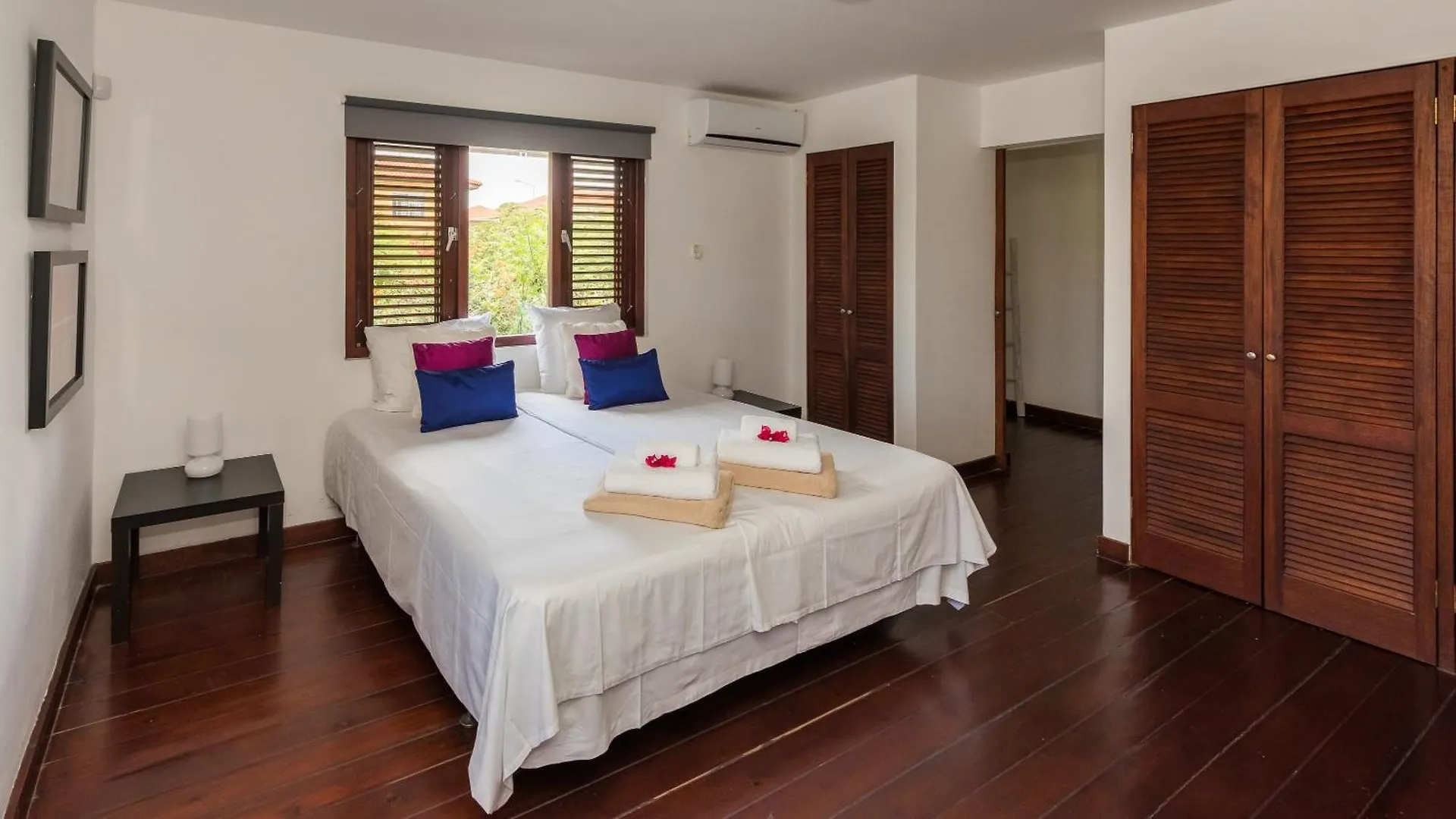 Contemporary Design With Comfort And Style Villa Blue Jan Thiel Curacao